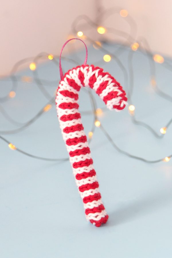 Knit Candy Cane Ornament from Hands Occupied