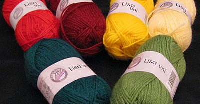 Lisa Uni yarn in 6 different colors for the April Tea Cozy