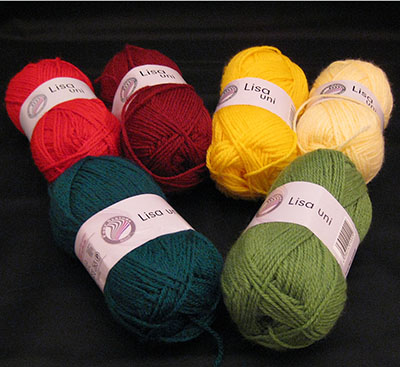 Lisa Uni yarn in 6 different colors for the April Tea Cozy