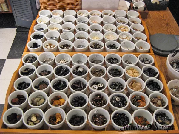 Teacups of buttons