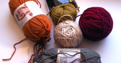 materials for November tea cozy