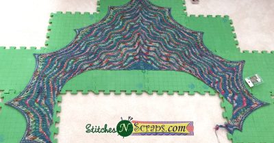 My wavy garden shawl