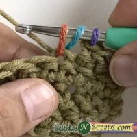 3 loops - Herringbone Half Double Crochet (hhdc) tutorial on StitchesNScraps.com