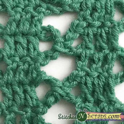 Joined loops - Basic Bruges Lace tutorial on StitchesNScraps.com 