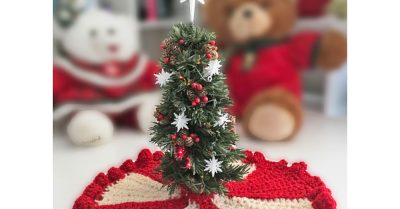 Ruffled Mini Tree Skirt - a free crochet pattern on Stitches n Scraps.com