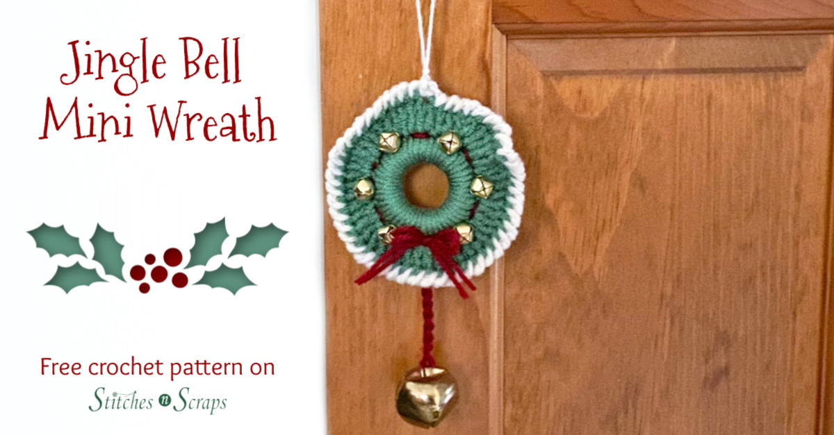 Mini Crochet Christmas Wreath with Jingle Bells - Stitches n Scraps