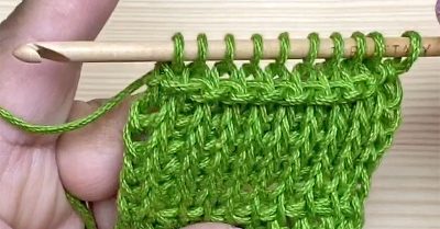 Forward pass - Tunisian reverse stitch.