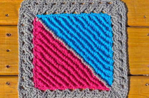 Twists and Turns crochet blanket square from Stitches n Scraps