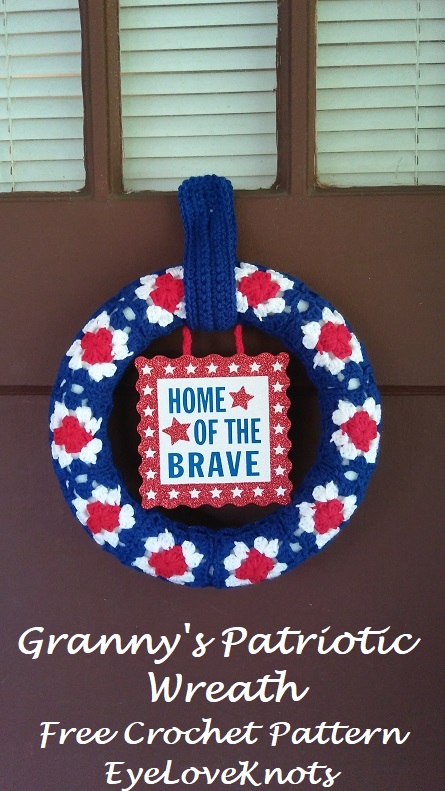 Granny's Patriotic Wreath from Eye Love Knots