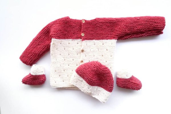 Strawberry Seed Baby Set from Knitting with Chopsticks