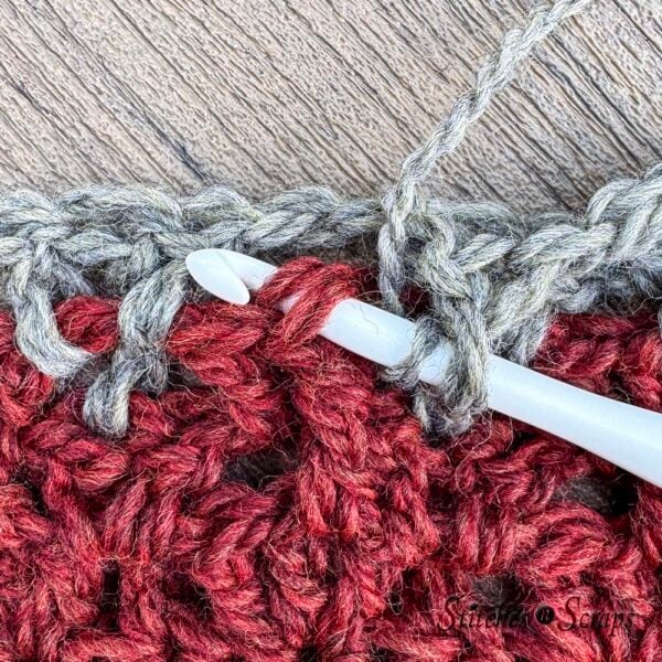 Spike treble stitch at center of spike granny combo